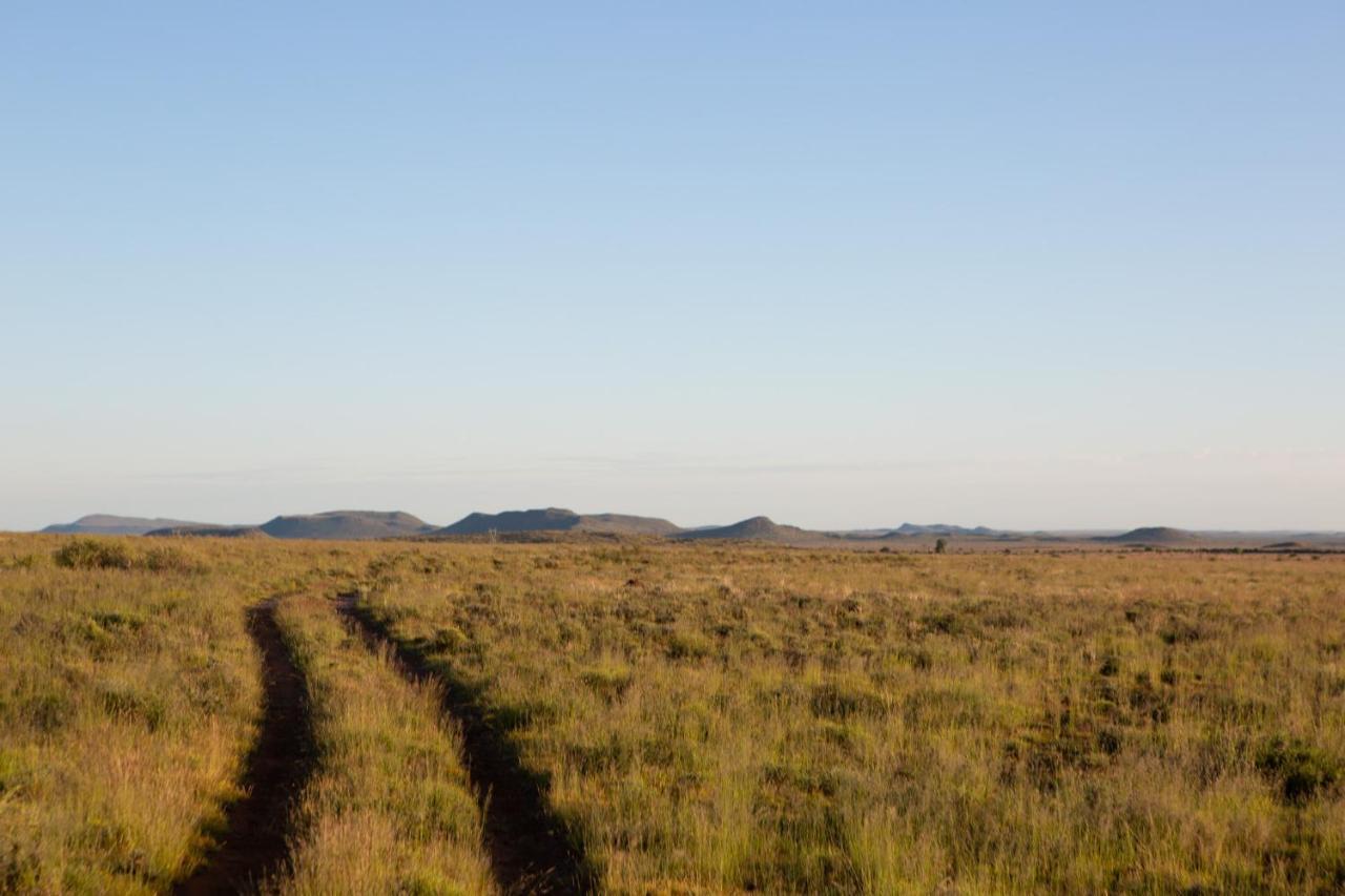 Sweetfontein Boutique Farm Lodge Britstown ภายนอก รูปภาพ